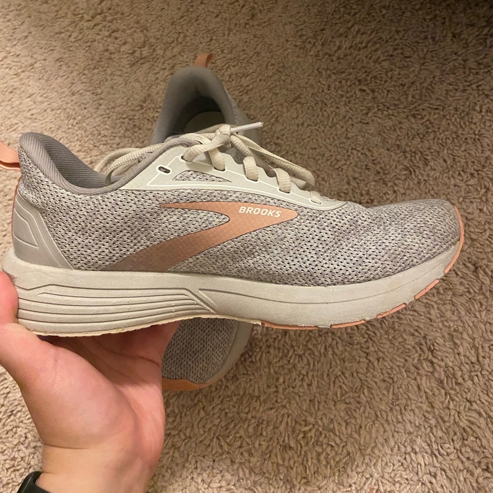 Brooks Anthem 3 shoes